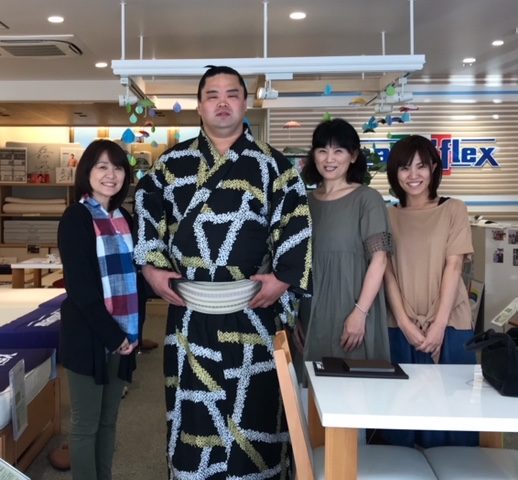 妙義龍関が来店されました‼