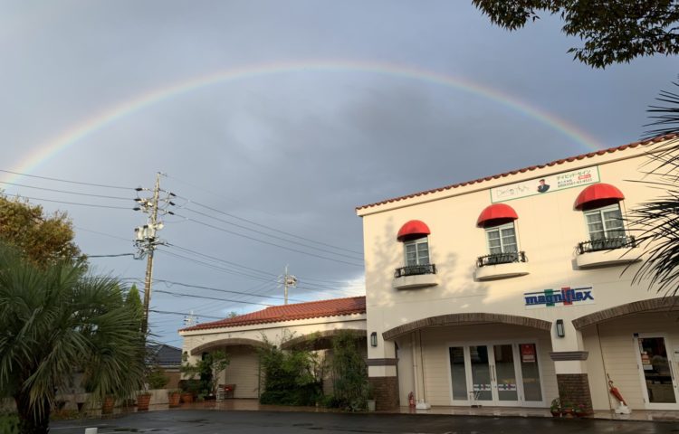 スタッフブログ 6月のテーマは《雨》~雨はいつか止む のに・・・~